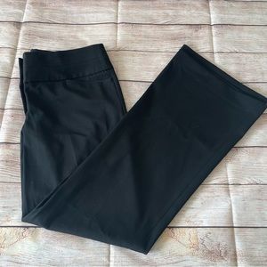 Express brand, Editor flared leg pants in black, size 4S